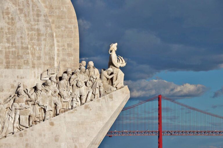 7_monument-to-the-discoveries-4957471_1280