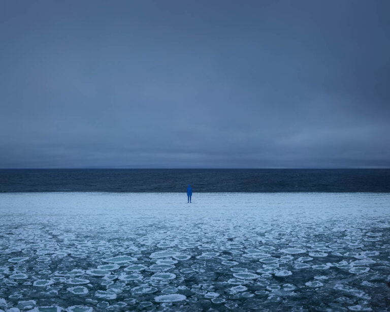 © Gabriel Isak