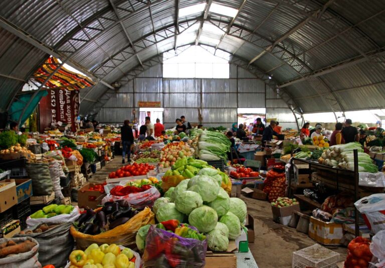 Market in Cholpon Ata