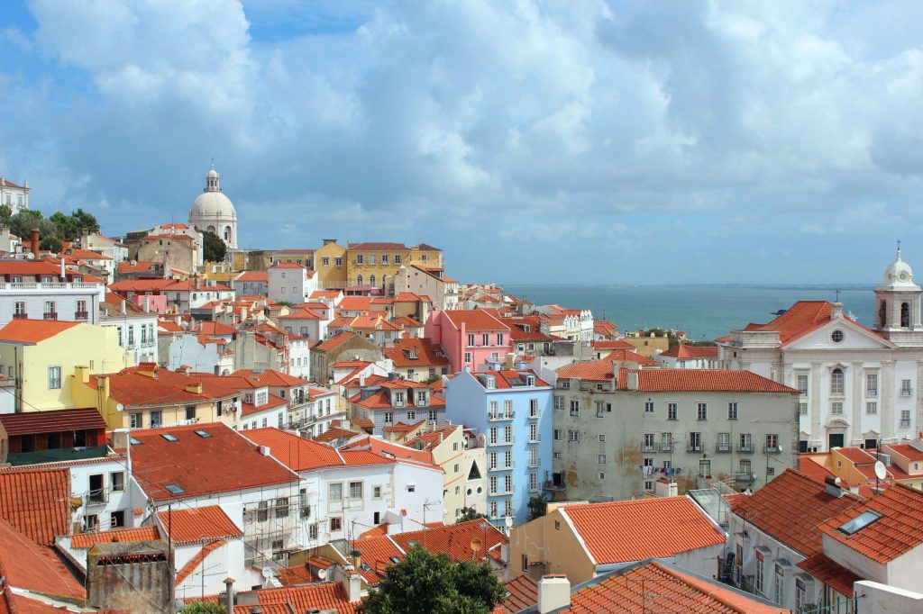 1 - Portugal, elisa-michelet-5HF3dQSn8Vk-unsplash