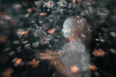 © April Milani